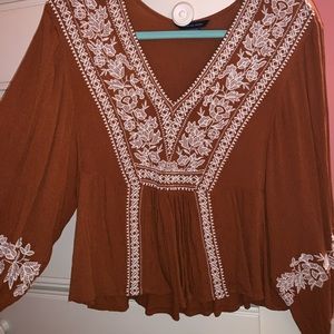 Women’s American Eagle top